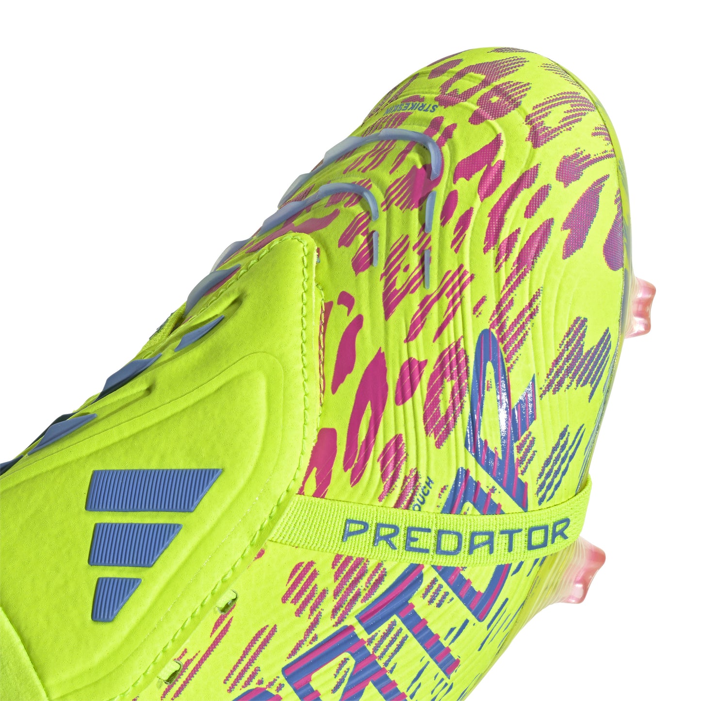 Predator Elite Fold-Over Tongue Firm Ground